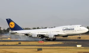 Lufthansa venderá dos Boeing 747-8 a la Fuerza Aérea de los Estados Unidos