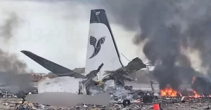 A319 de Iran Air destruido en Bushehr tras ataque aéreo
