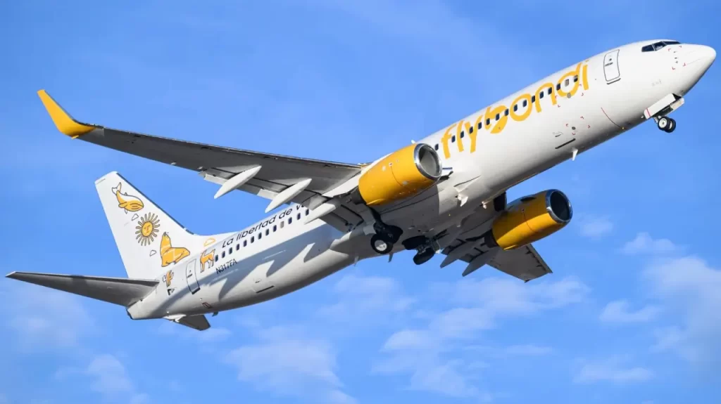 ALERTA Flybondi achica personal y cancela vuelos